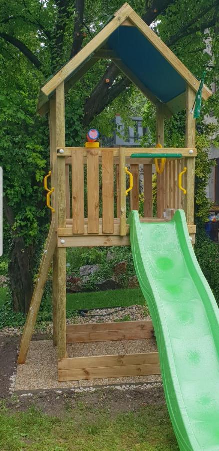 Fuered Deluxe Garden Apartment Balatonfured Luaran gambar