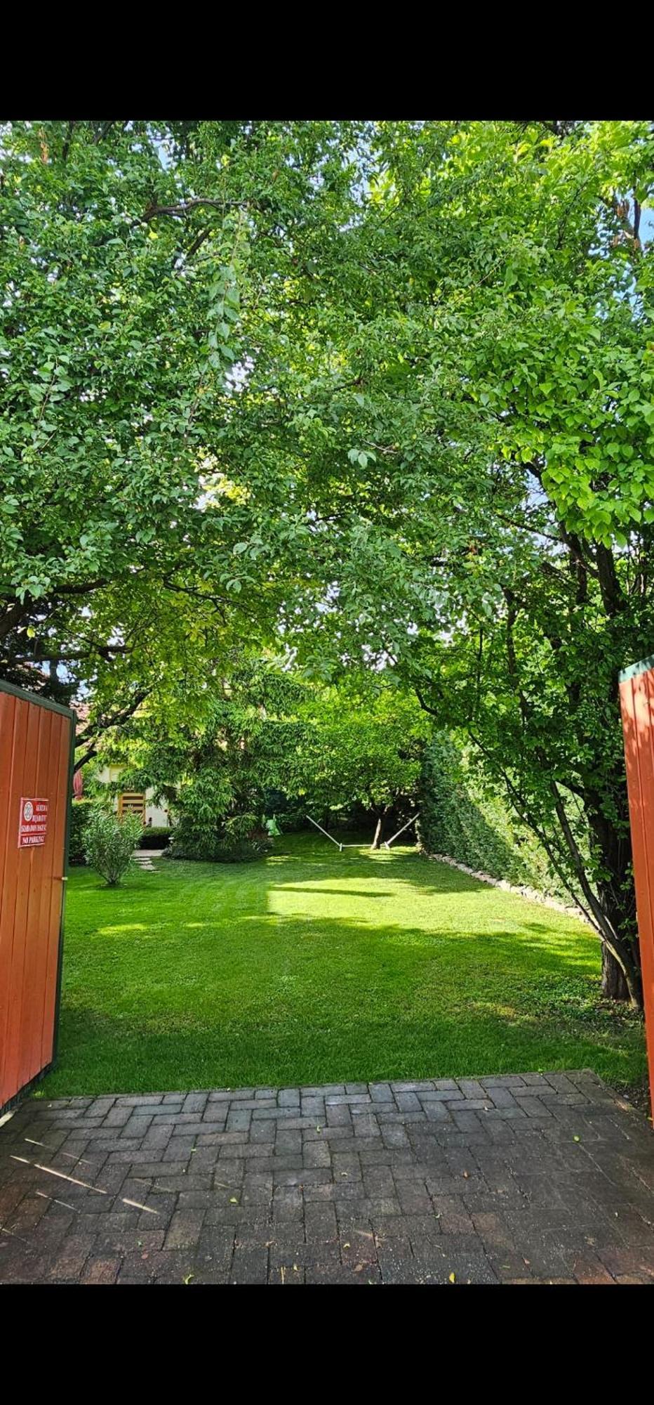 Fuered Deluxe Garden Apartment Balatonfured Luaran gambar