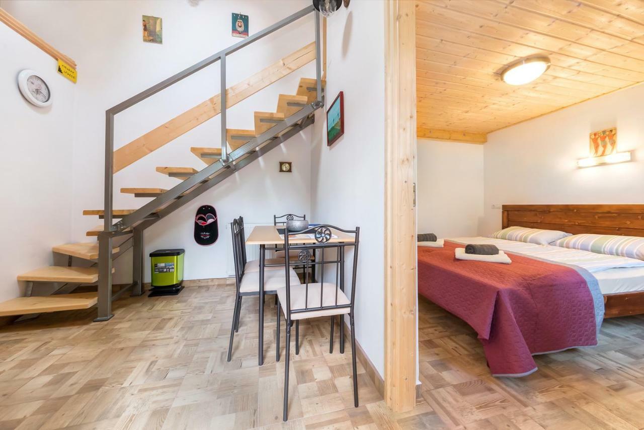 Fuered Deluxe Garden Apartment Balatonfured Luaran gambar